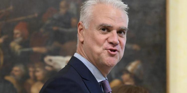 Poste, Zangrillo: “Polis strumento che accorcia distanza cittadini con Pa”