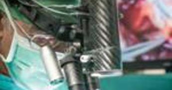 Da Roma a Napoli per operare l’ernia in un centro d’eccellenza ma l’équipe è stata trasferita