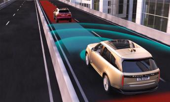 Jaguar Land Rover: nasce il primo Engineering Hub in Italia