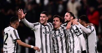 Juve-Fiorentina 1-0, gol di Rabiot