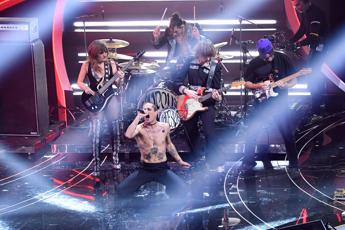 Sanremo 2023, Maneskin-show. Egonu: “Amo l’Italia”