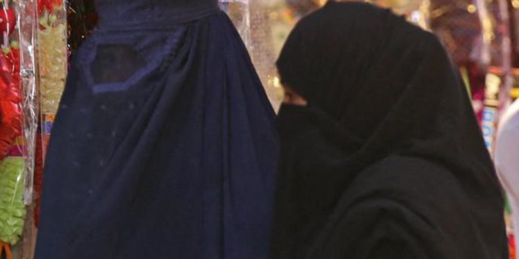 Afghanistan, Talebani vietano i contraccettivi