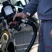 Prezzi carburante, benzina e gasolio in discesa sulla rete oggi