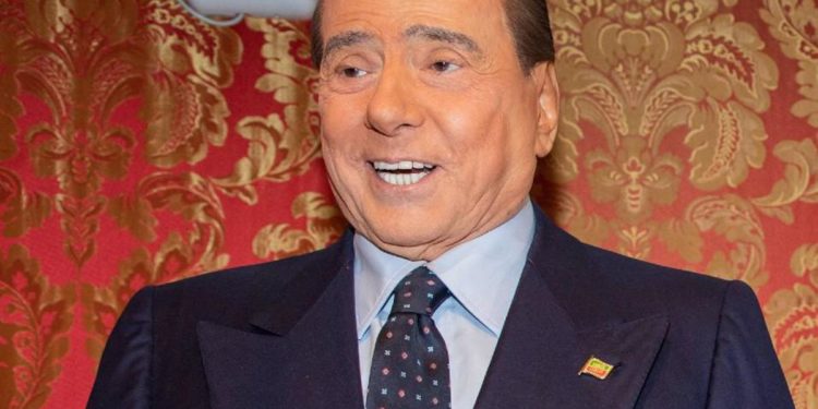 Ruby ter, Berlusconi assolto: Fi esulta e chiede commissione su giudici, Fdi frena