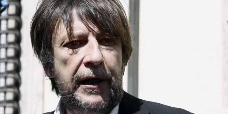 Migranti, Casarini: “Decreto Piantedosi? Bullismo istituzionale”