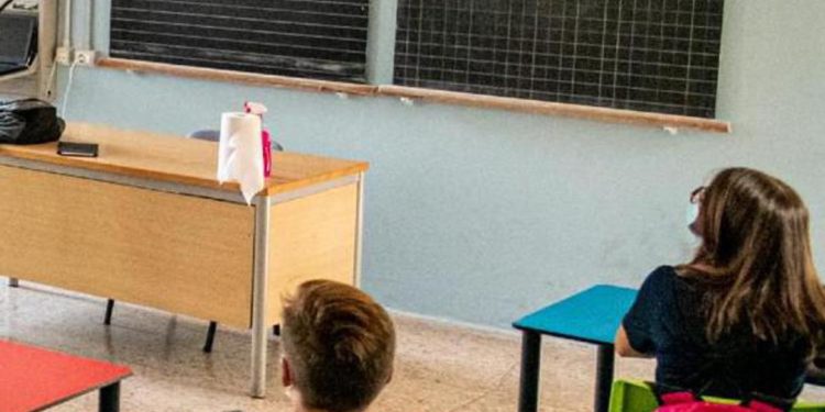 Scuola, Valditara: “Docenti vittime di violenza saranno difesi dallo Stato”