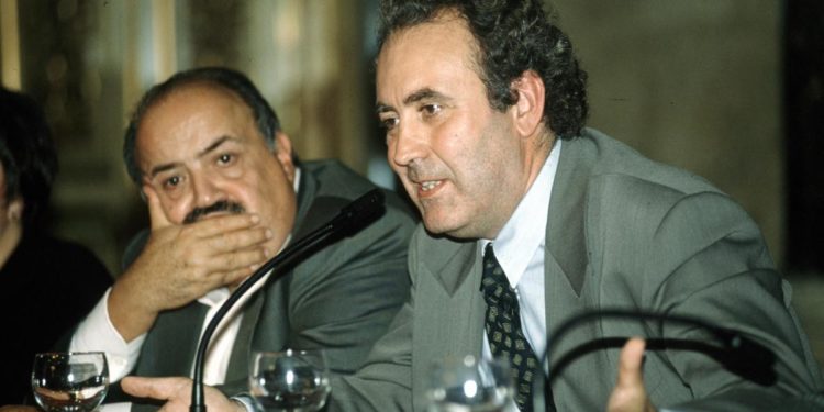 Maurizio Costanzo, l’indimenticabile maratona antimafia del 1991 con Santoro