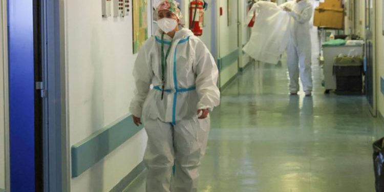 Covid oggi Toscana, 275 contagi e 3 morti: bollettino 9 febbraio