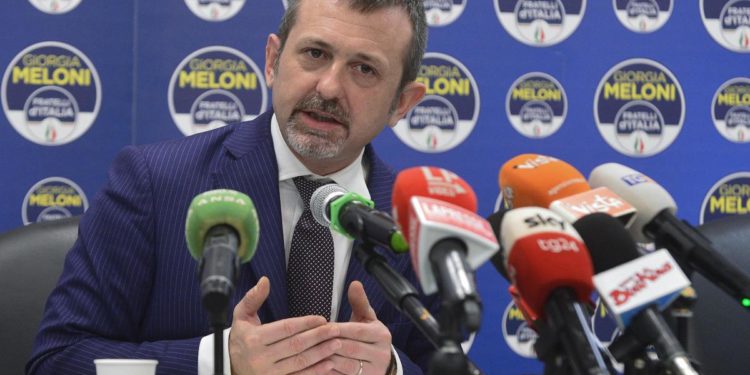 Cospito, fonti governo: “Delmastro blindato, non rischia ruolo”