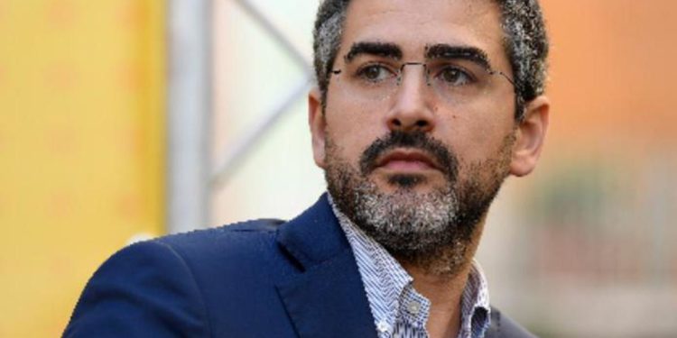 Superbonus, Fraccaro: “Un milione di posti? Io li ho creati ma li buttano via”