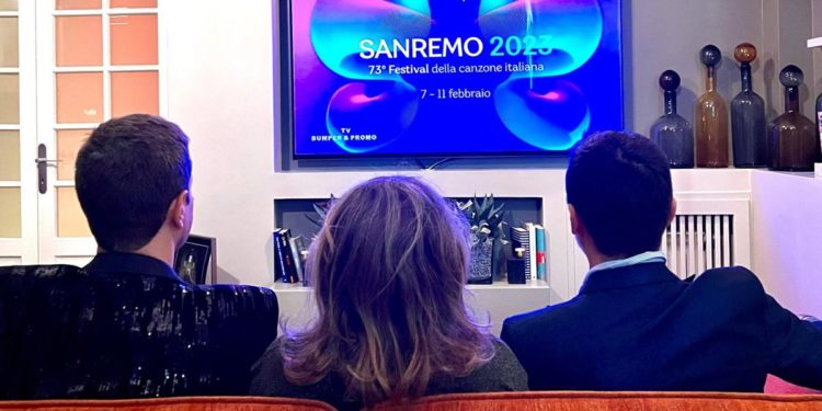 Sanremo 2023, le Pagelle dal divano di G3nt3 Com3 Noi
