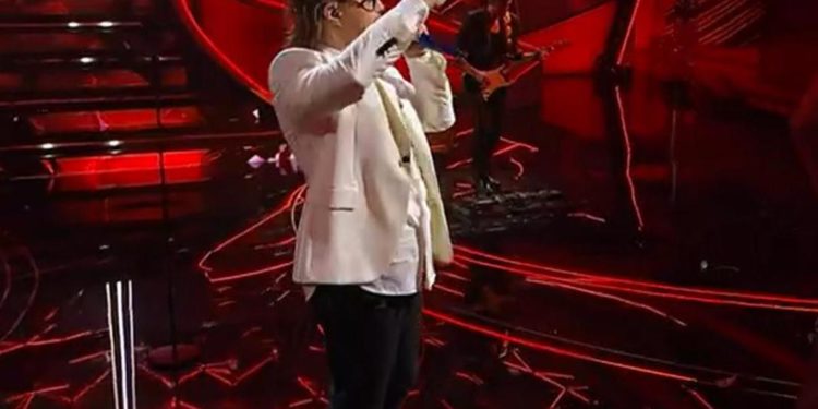 Sanremo 2023, Grignani si ferma: “Scusate, colpa mia”