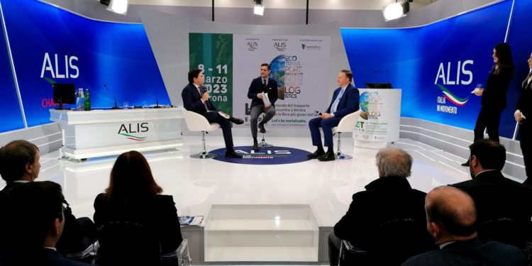 Alis e Veronafiere, 300 espositori e momenti di confronto istituzioni, imprese e professioni