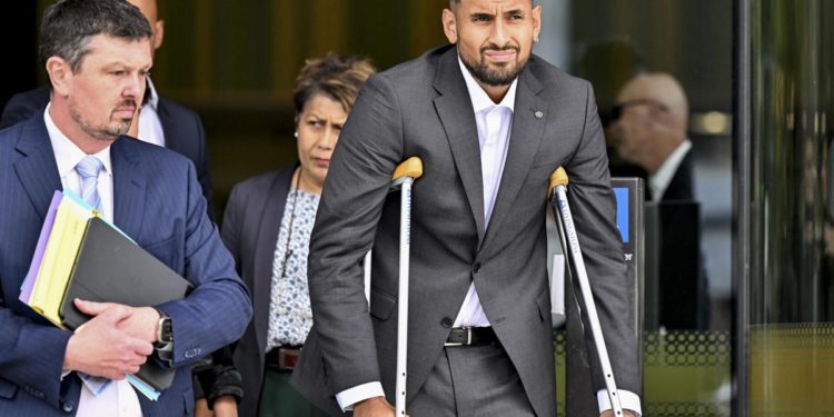 Kyrgios si dichiara colpevole aggressione a ex ma tribunale archivia caso