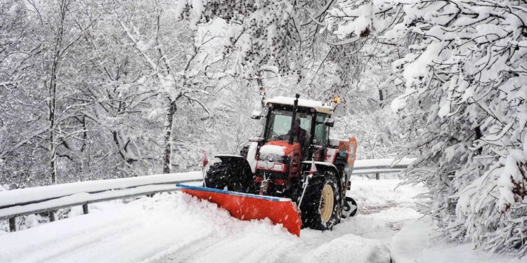 Maltempo Italia, burrasca e neve a bassa quota: allerta gialla in 3 regioni