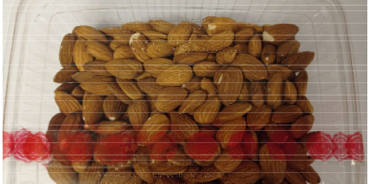 Allarme aflatossine, richiamati tre lotti di mandorle sgusciate