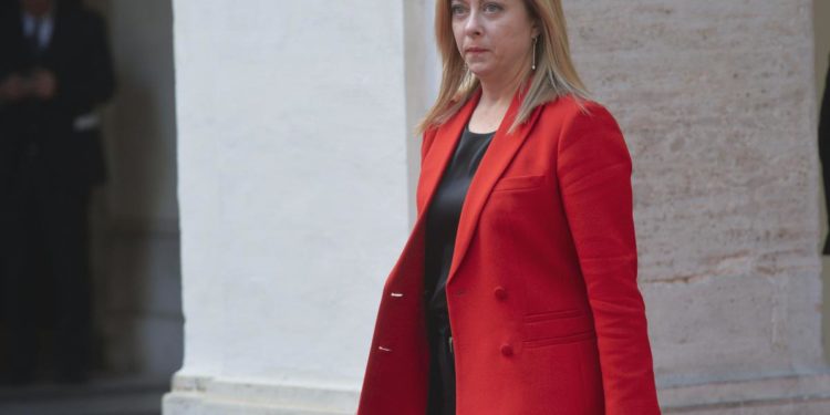 Meloni oggi a Varsavia, vedrà primo ministro Morawiecki