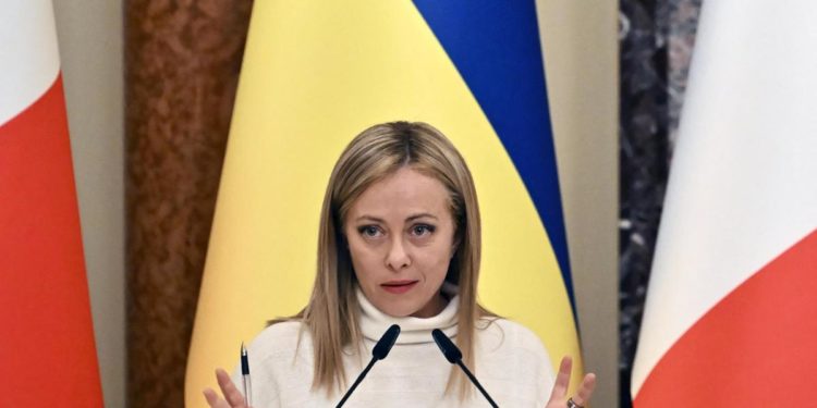 Ucraina, la visita di Meloni a Kiev sulla stampa Usa