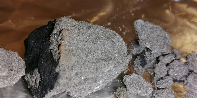 Meteorite di San Valentino, caduto su un balcone di Matera