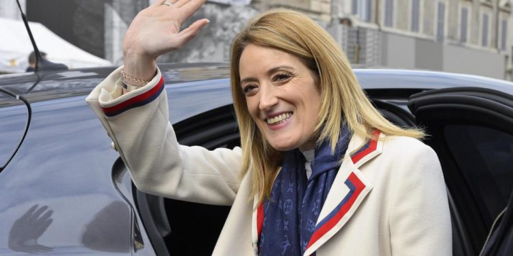 Ue, Metsola: “Italia ha ruolo centrale in Europa”
