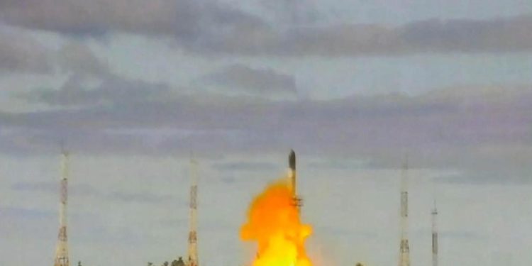 Cnn: Russia ha testato missile balistico durante visita Biden a Kiev