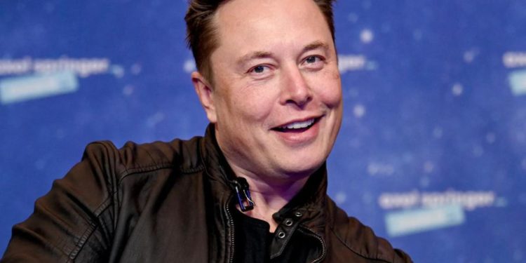 Elon Musk assolto dall’accusa di frode per tweet su Tesla
