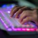 Attacco hacker in corso: migliaia di server down nel mondo, Italia colpita