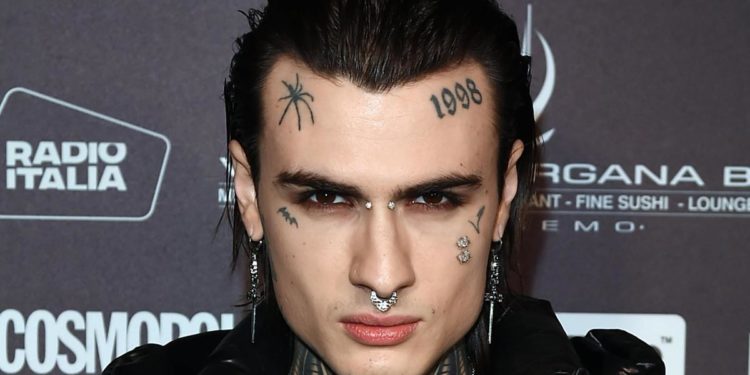 Sanremo 2023, Amadeus: ecco perché Rosa Chemical canta alla fine