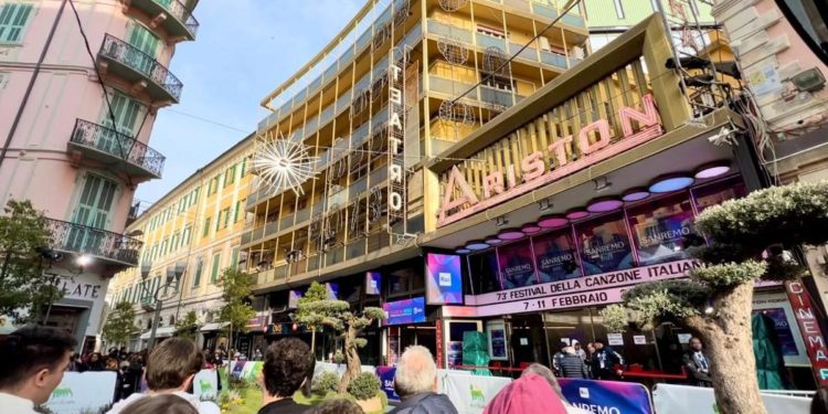 Sanremo 2023, leader pacifisti: “Spauracchio anarchici non ci fermerà”