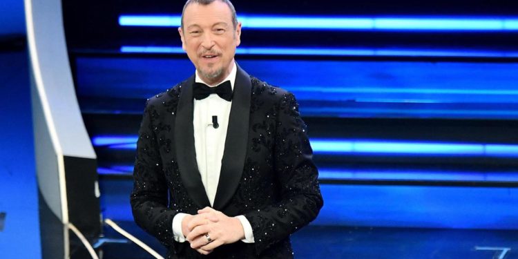 Sanremo 2023, Amadeus per i Colla Zio grida “Straguzzo”. Ma non è FantaSanremo