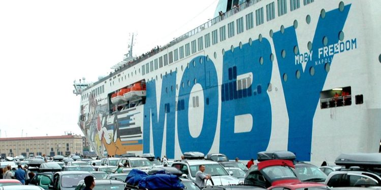 Moby cita Grimaldi per mezzo miliardo di euro