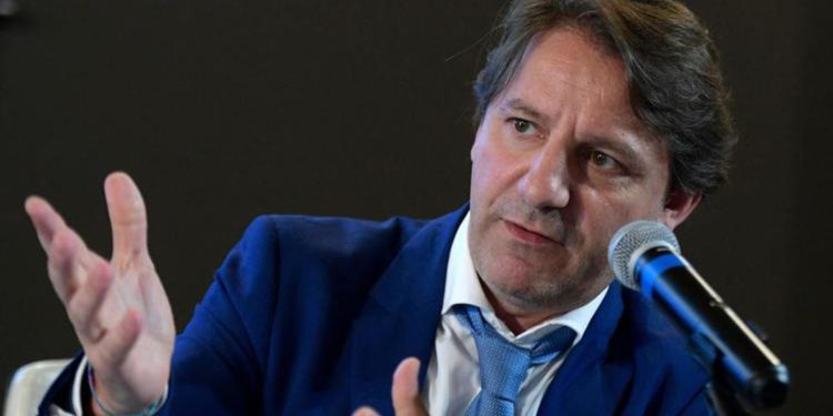 Salario minimo, Tridico: “Con soglia 9 euro lordi pensioni più alte del 10%”