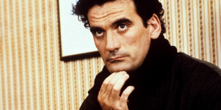 Massimo Troisi, il Mic celebra i 70 anni del “comico dei sentimenti”