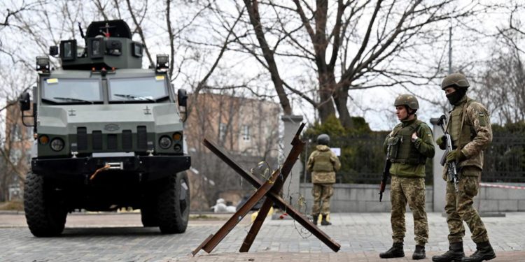 Ucraina, Kiev prepara anniversario guerra Russia: le misure