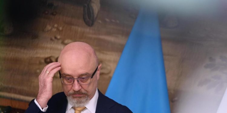 Ucraina, “ministro della Difesa Reznikov sarà sostituito”