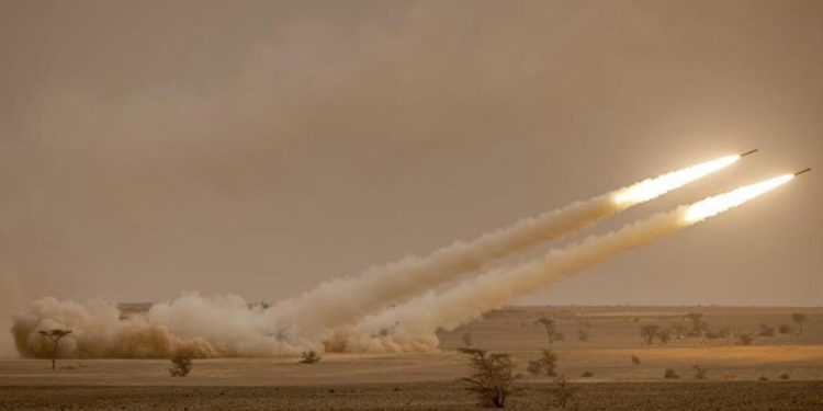 Ucraina, 2 missili russi “pericolosamente vicini” a centrale nucleare