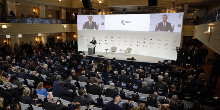 Ucraina-Russia, Cina pronta a presentare proposta di pace