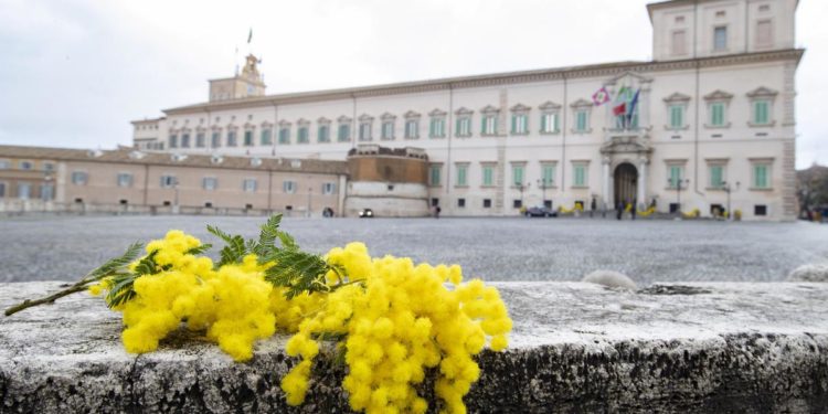 8 marzo, Mattarella: “Strada per parità ancora lunga e difficile”