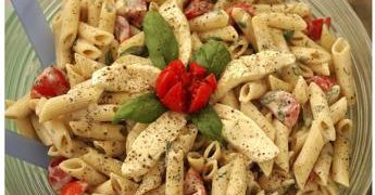 Geriatra: “Cucina italiana ha ricchezza e varietà uniche, elisir longevità”