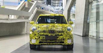 MINI Countryman: pronto il lancio della versione full electric