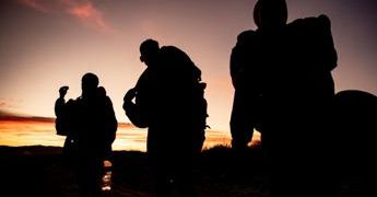 Migranti, 105mila arrivi nel 2022
