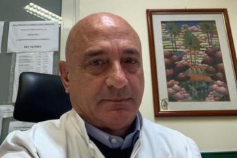 Migranti, medico Lampedusa: “Qui nessuna tregua, dibattiti ideologici non servono”