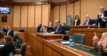 Nuovo Consiglio regionale del Lazio, aumentano le donne e l’età media rispetto al 2018