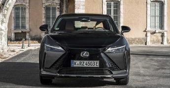 Nuovo Lexus RZ 450e: il SUV full electric