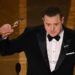 Oscar 2023, trionfa ‘Everything everywhere all at once’. Fraser miglior attore