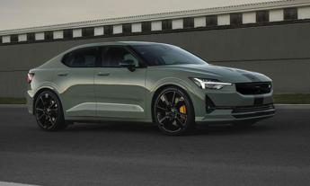 Polestar 2 BST Edition 230: elettrica e sportiva