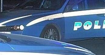 Roma, violentata nel parco di Tor Tre Teste davanti al fidanzato: fermati 3 ragazzi