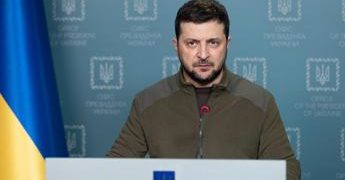 Ucraina, premier giapponese in viaggio per Kiev: vedrà Zelensky