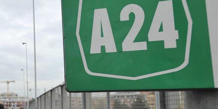 Oscar, intitolata ad autostrada italiana A24 produzione ‘Everything Everywhere All at Once’