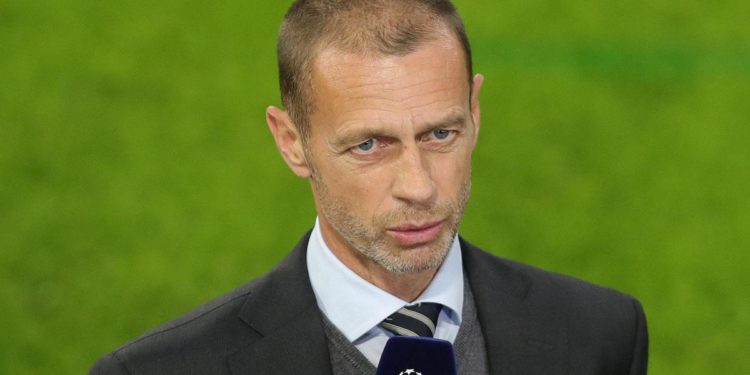 Napoli-Eintracht, stop tifosi tedeschi e Ceferin si arrabbia